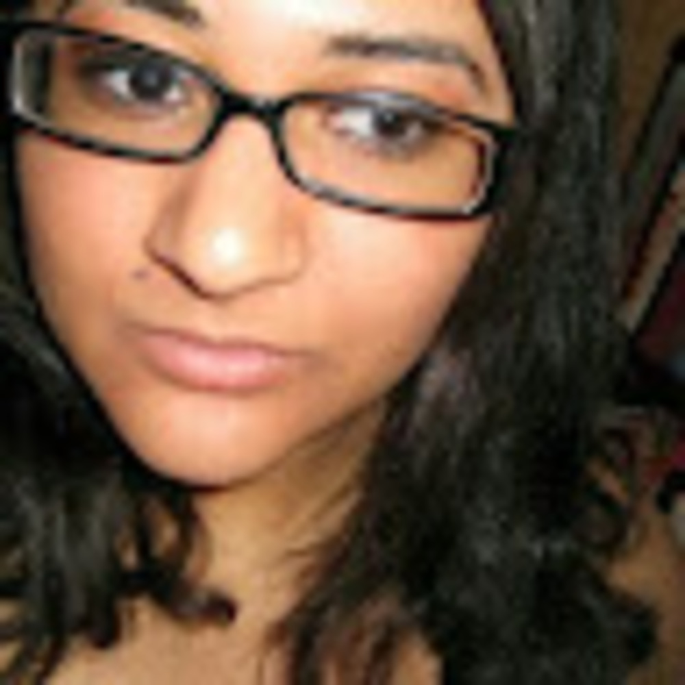 Meet your Posher, Crystal